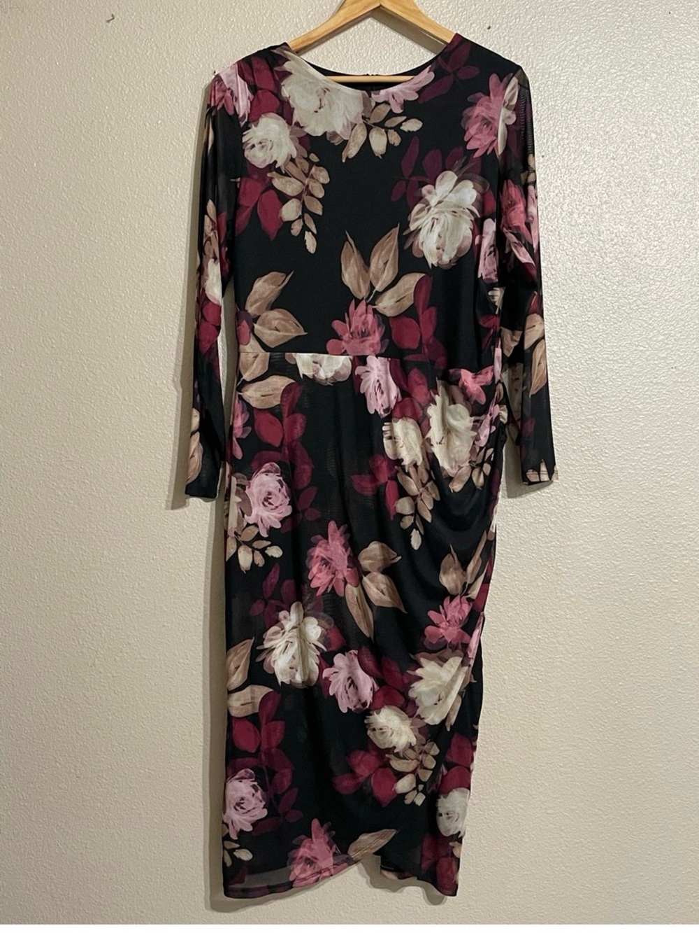 Taylor Floral Mesh Ruched Midi Dress 16W Black Pink Long Sleeve Plus - Picture 5 of 14
